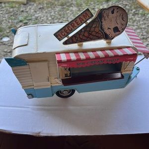 Vintage Ice cream 🍨 trailer